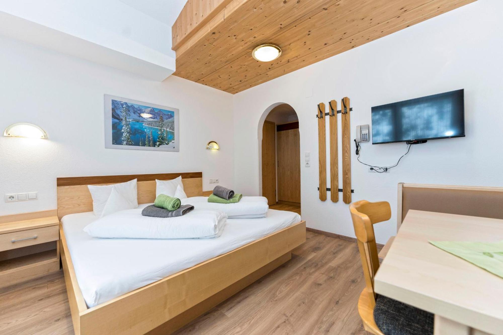 Hotel Garni Siegele - Inklusive Silvretta-Card Premium Ischgl Luaran gambar