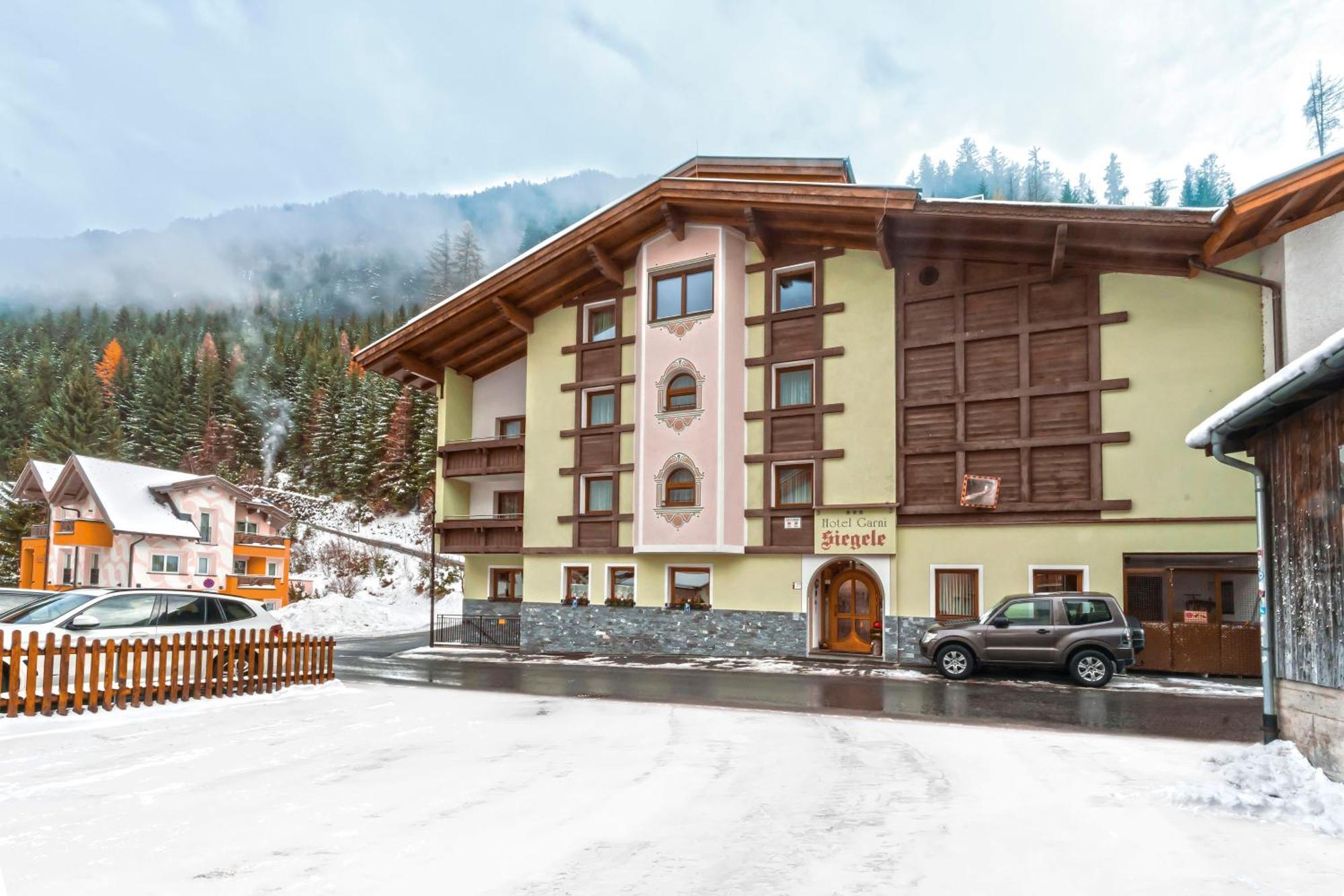 Hotel Garni Siegele - Inklusive Silvretta-Card Premium Ischgl Luaran gambar